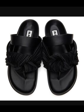 Jil Sander Black Pleats and Knot Flat Sandal Shoe Sz 5 US